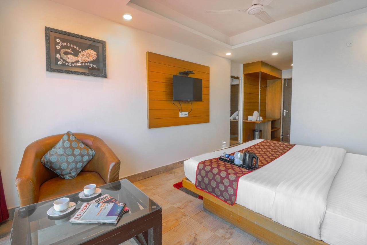 Hotel Silver Line By La Casa Mussoorie Eksteriør bilde